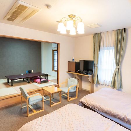 Hotel Irodori Koyo à Komono Extérieur photo
